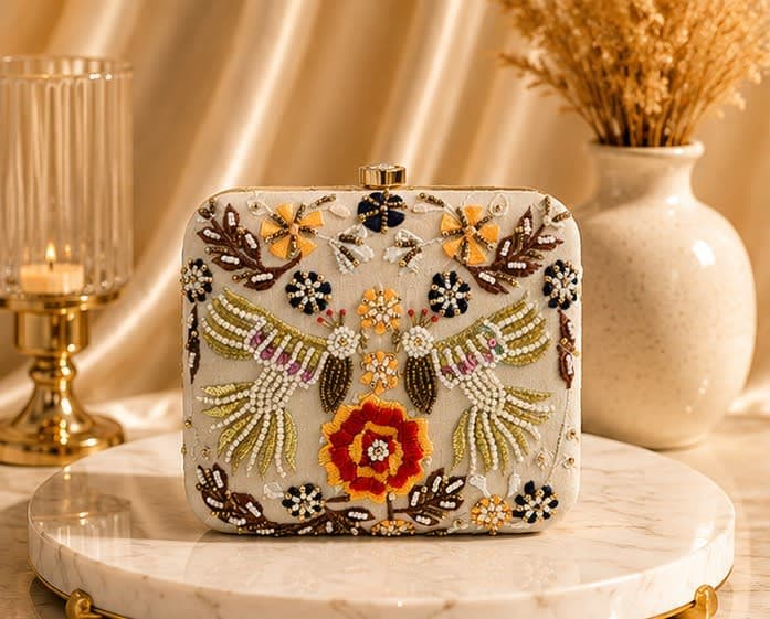 Colibri Hummingbird Clutch